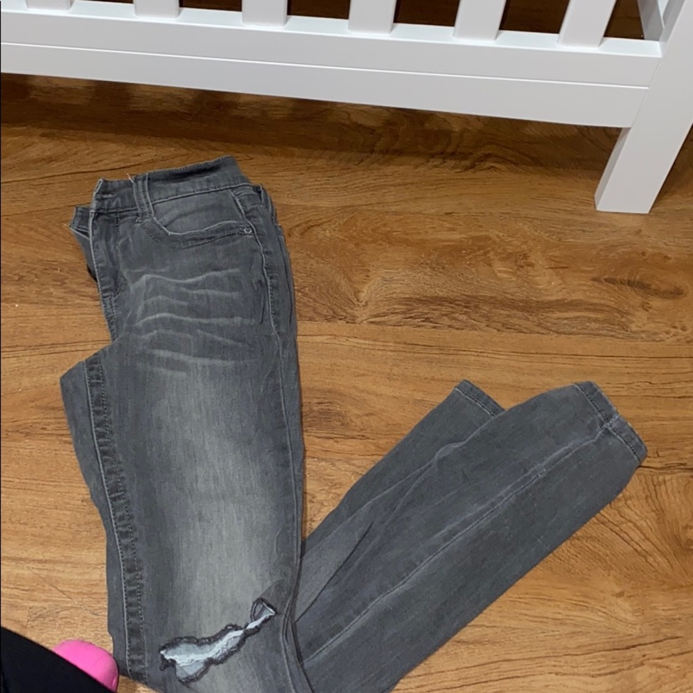 Grey jeans